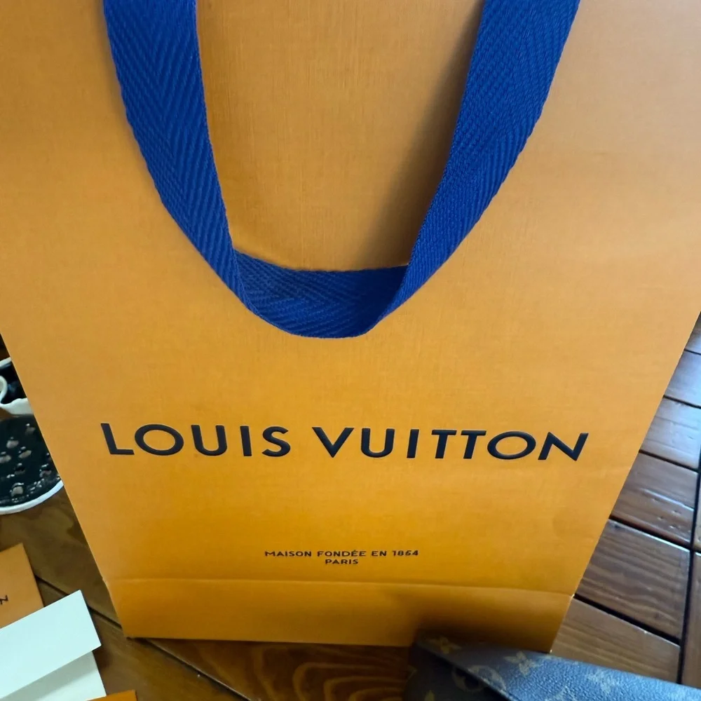 NWT Louis Vuitton Kirigami Organizer w: Certificate of Authenticity&receipt copy - Picture 5 of 12